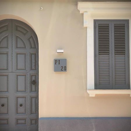 Satyria Apartments Taranto Exterior foto